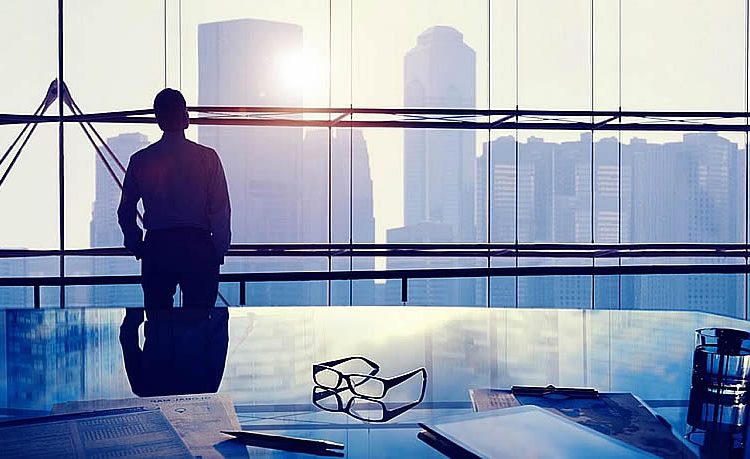 Saber como crear una riqueza duradera no es tan difícil como parece. Solo se necesita de tu fuerza y concentración. Lea este artículo para que sepa las 4 claves...