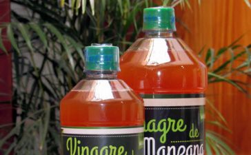 Vinagre de manzana con la madre